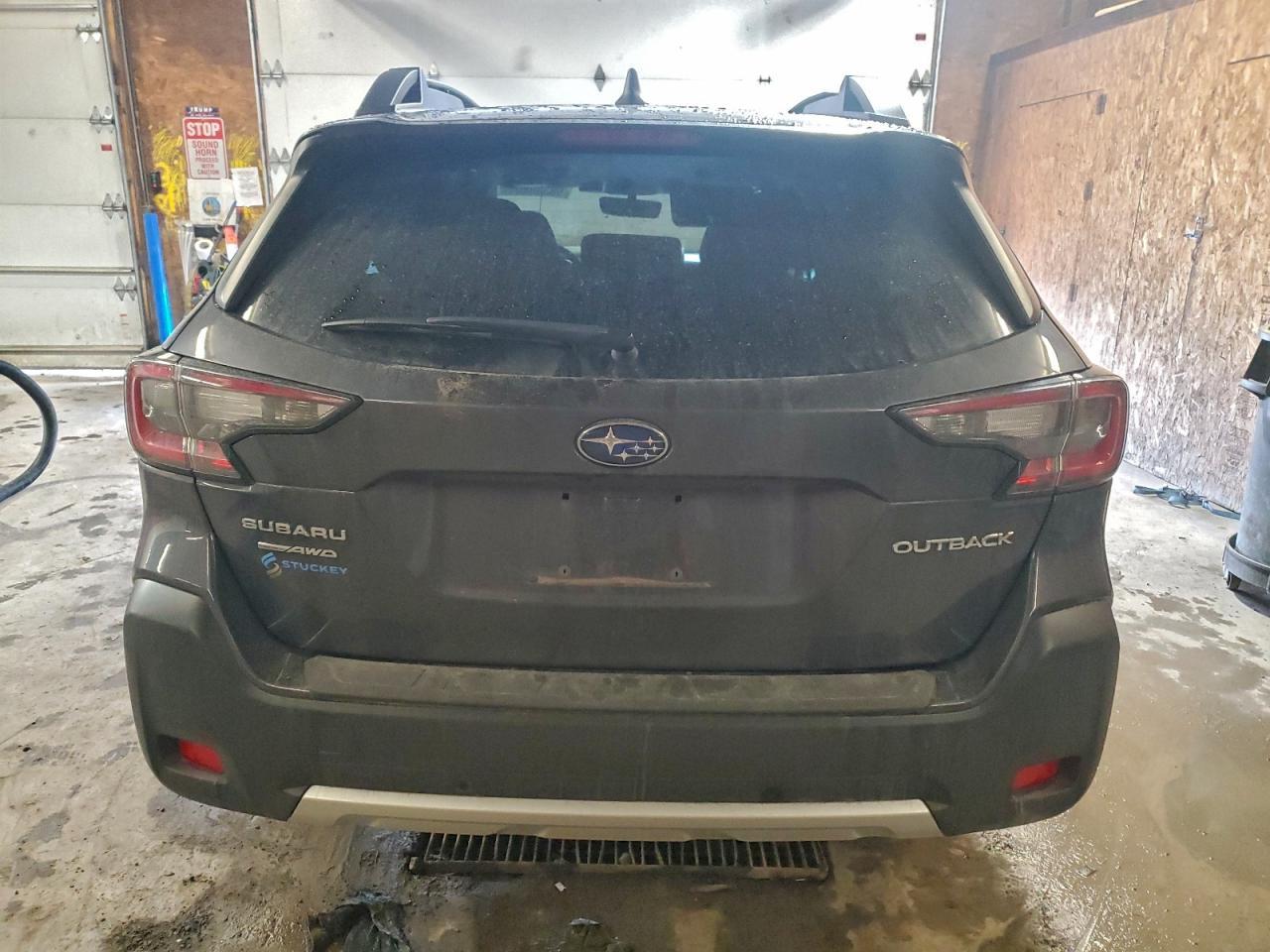 2023 SUBARU Outback
