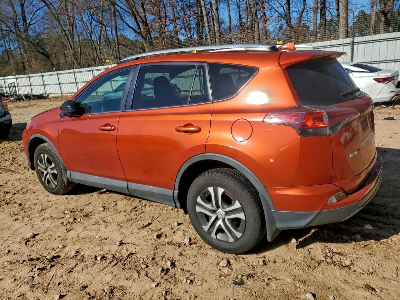 2016 TOYOTA RAV4