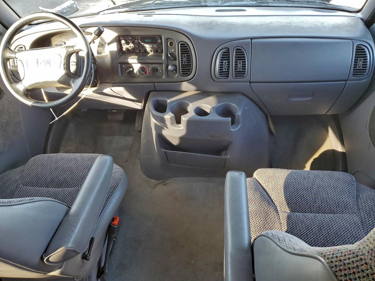 1998 DODGE Ram Wagon