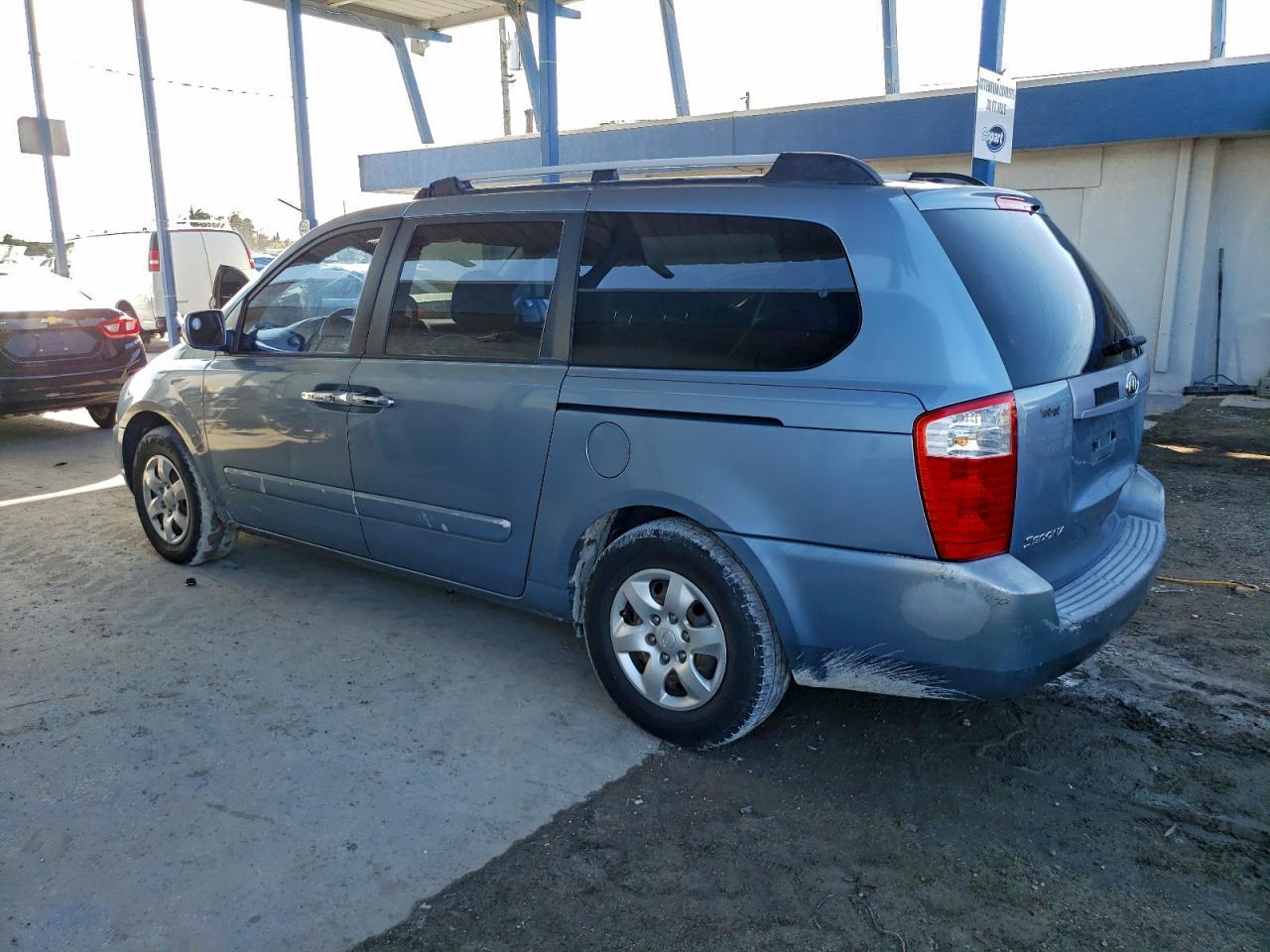 2008 KIA SEDONA