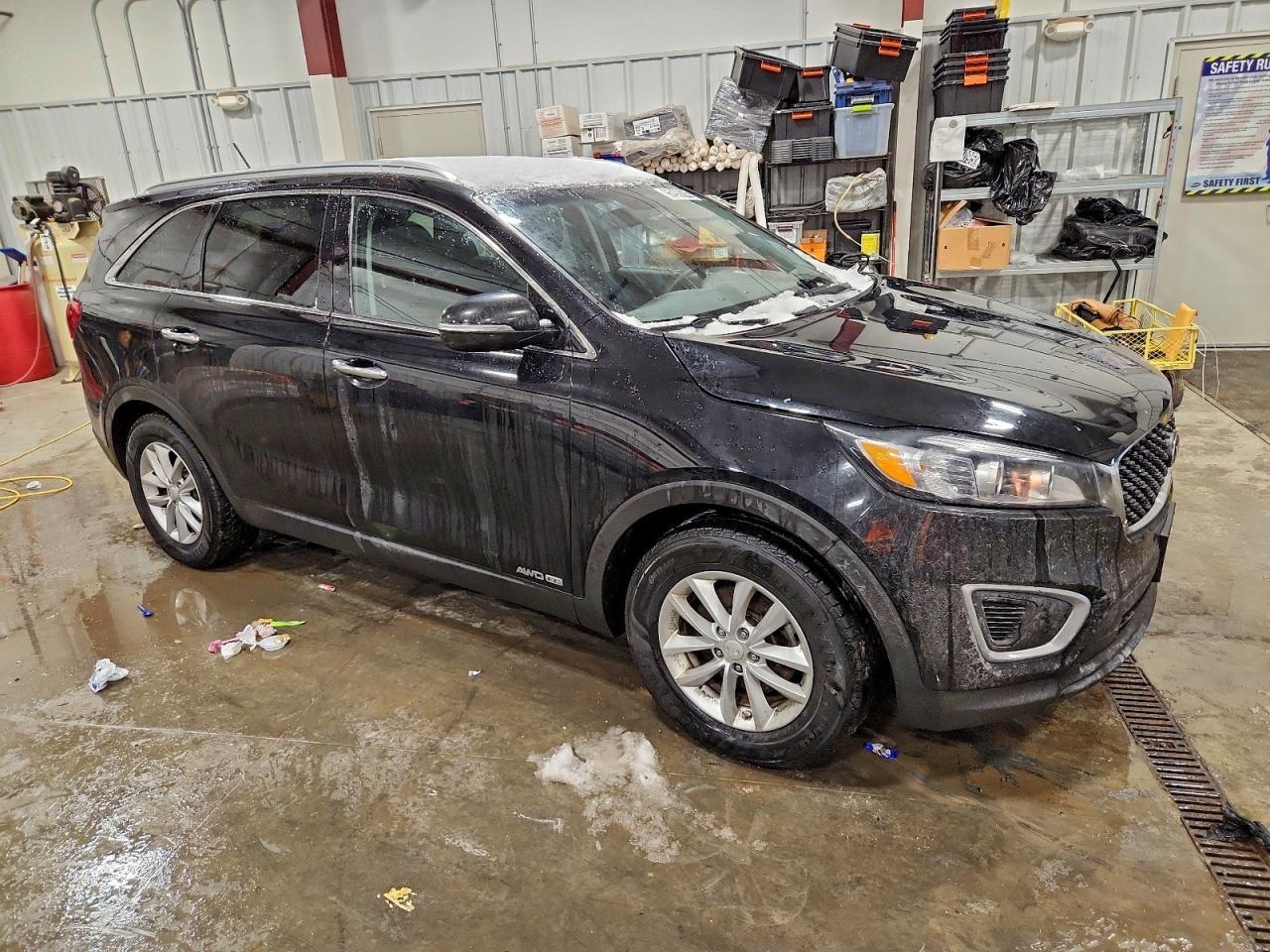 2017 KIA SORENTO