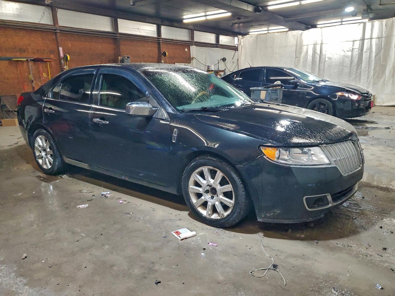 2011 LINCOLN MKZ