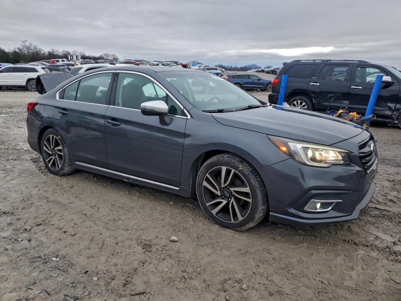 2018 SUBARU Legacy