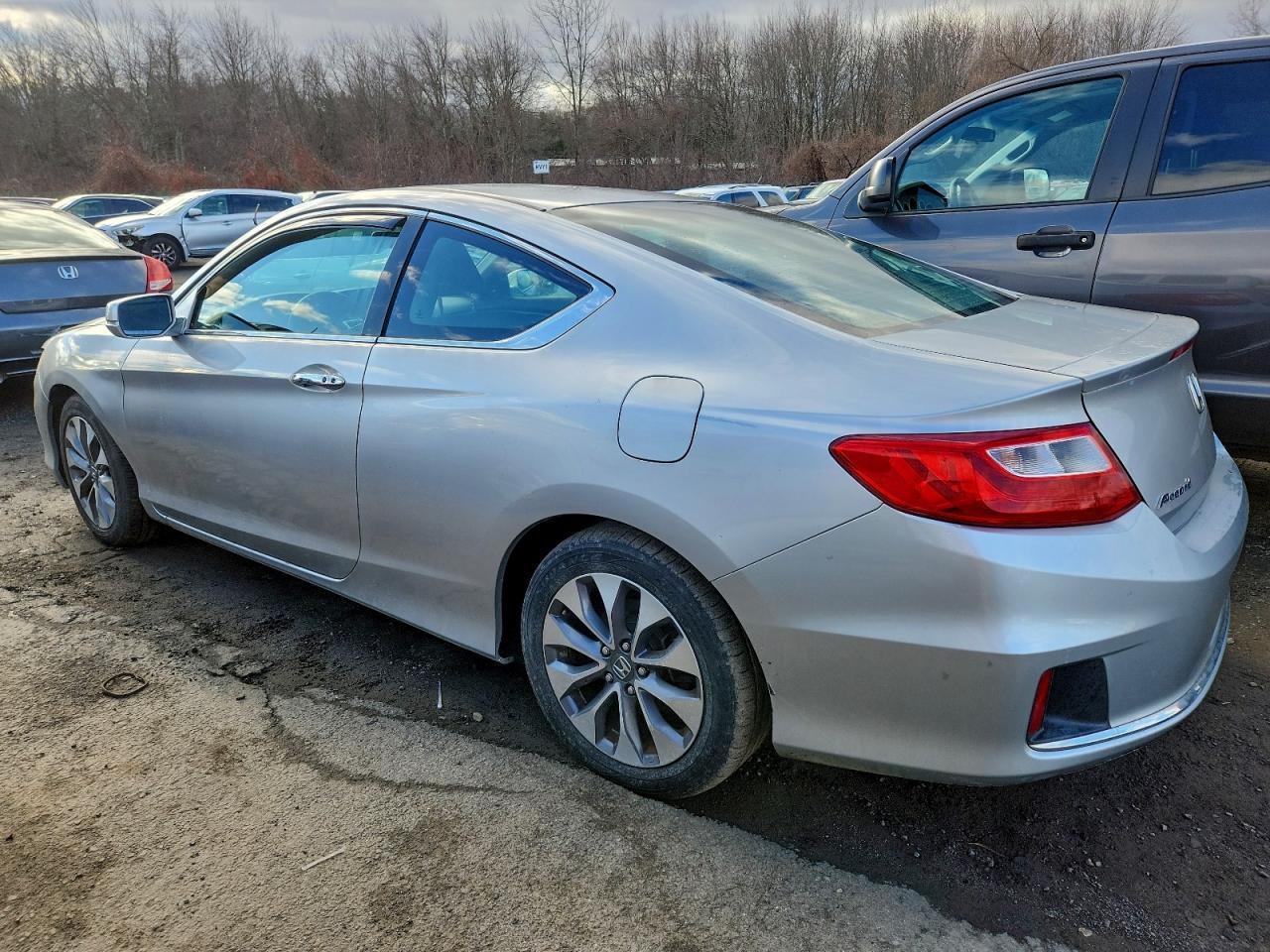 2015 HONDA ACCORD