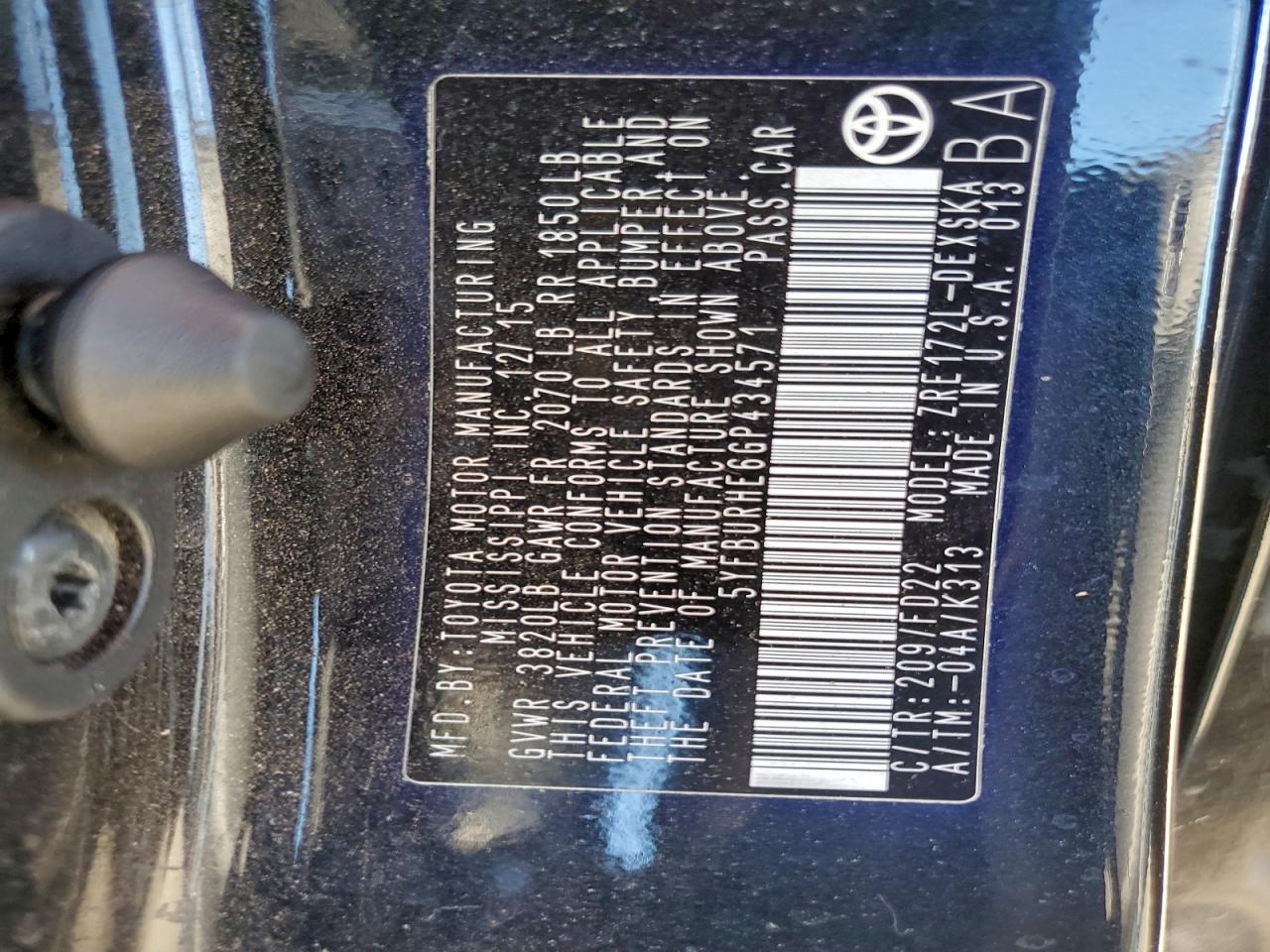 2016 TOYOTA COROLLA