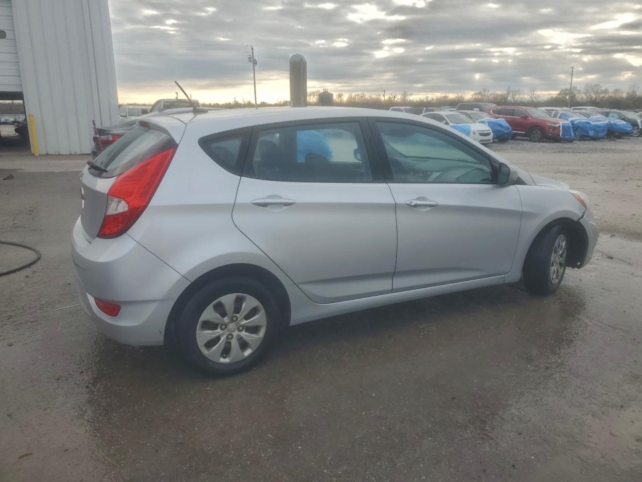 2015 HYUNDAI ACCENT