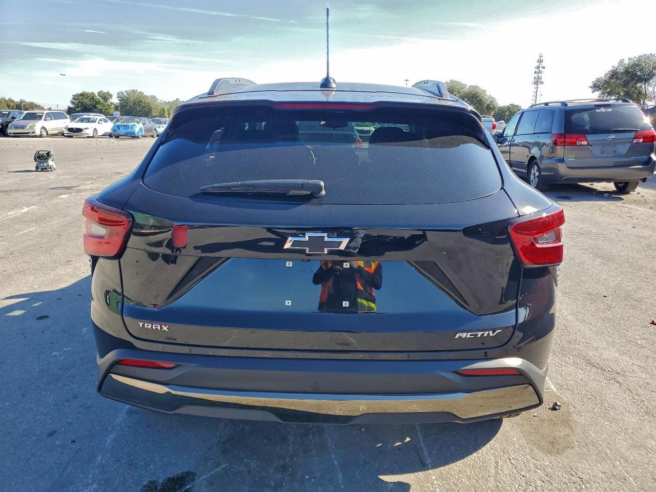 2025 CHEVROLET TRAX