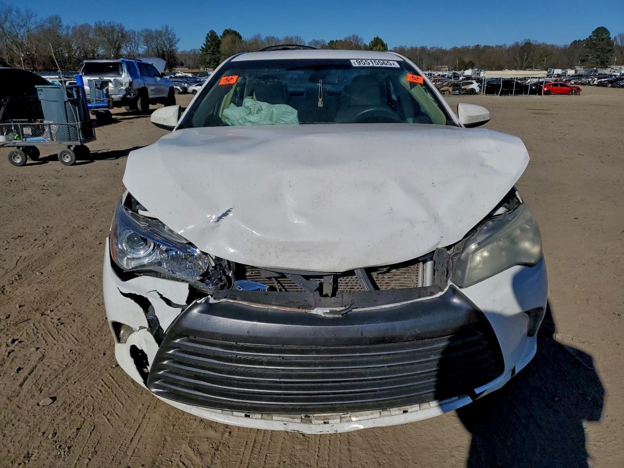 2015 TOYOTA CAMRY