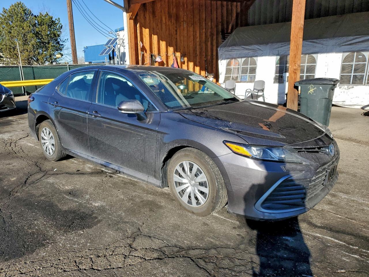 2024 TOYOTA CAMRY