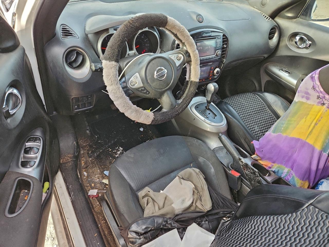 2015 NISSAN Juke