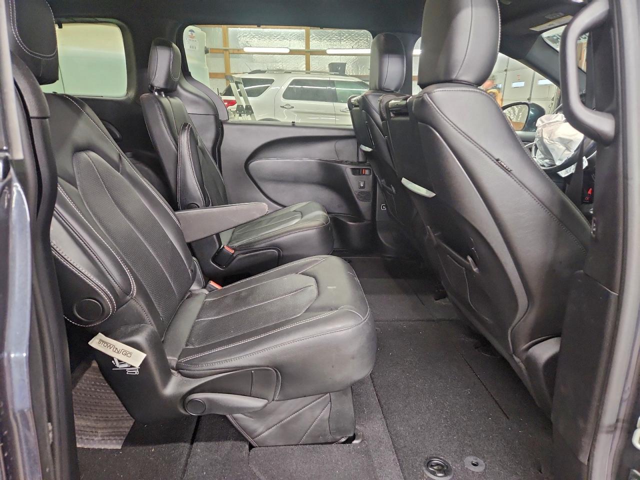 2020 CHRYSLER Pacifica
