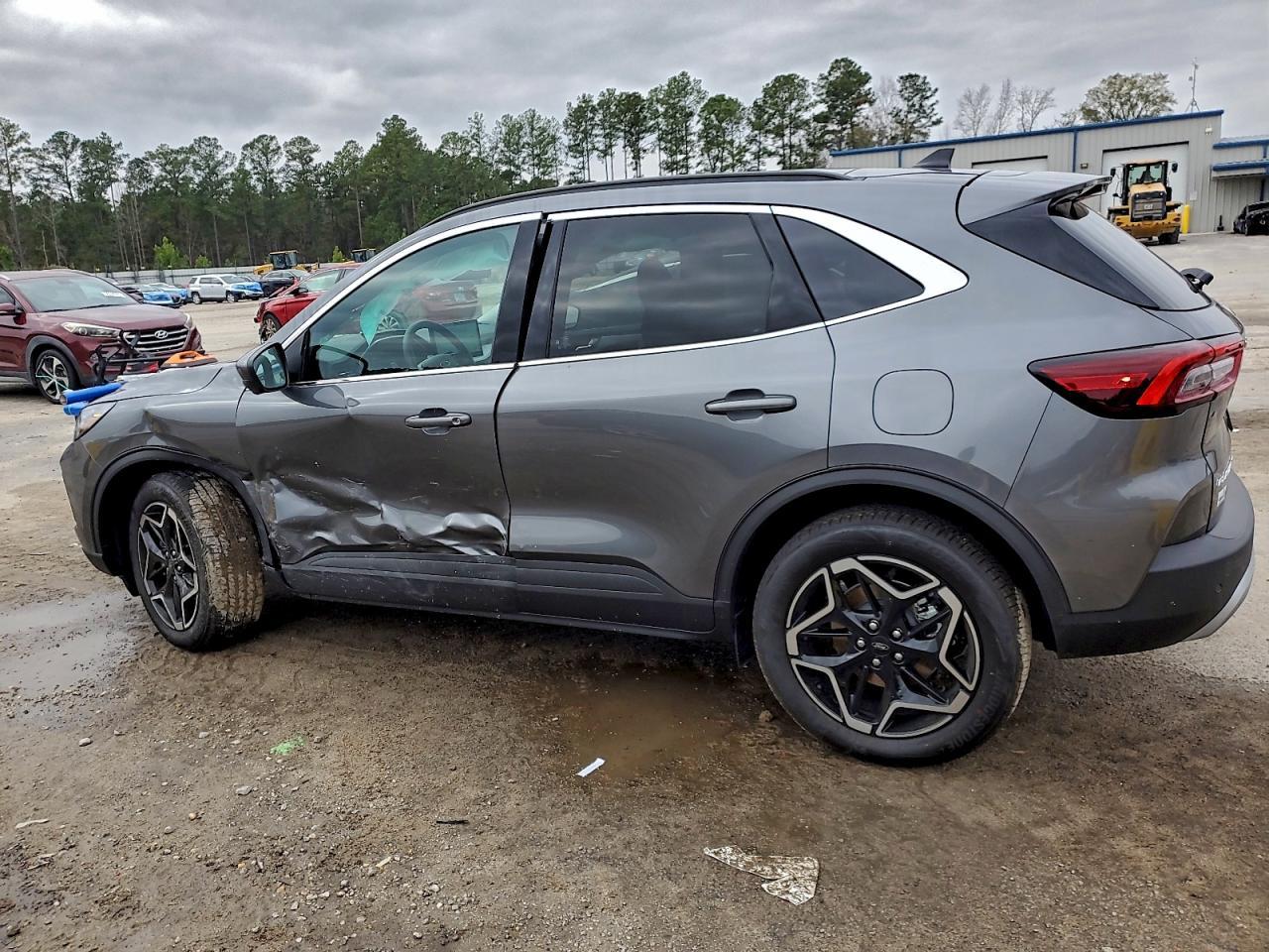2026 FORD ESCAPE