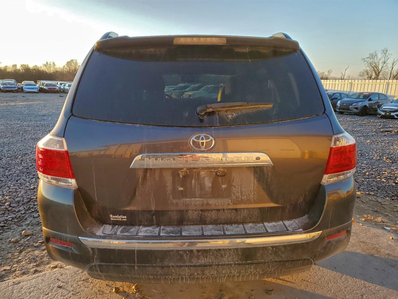 2013 TOYOTA HIGHLANDER