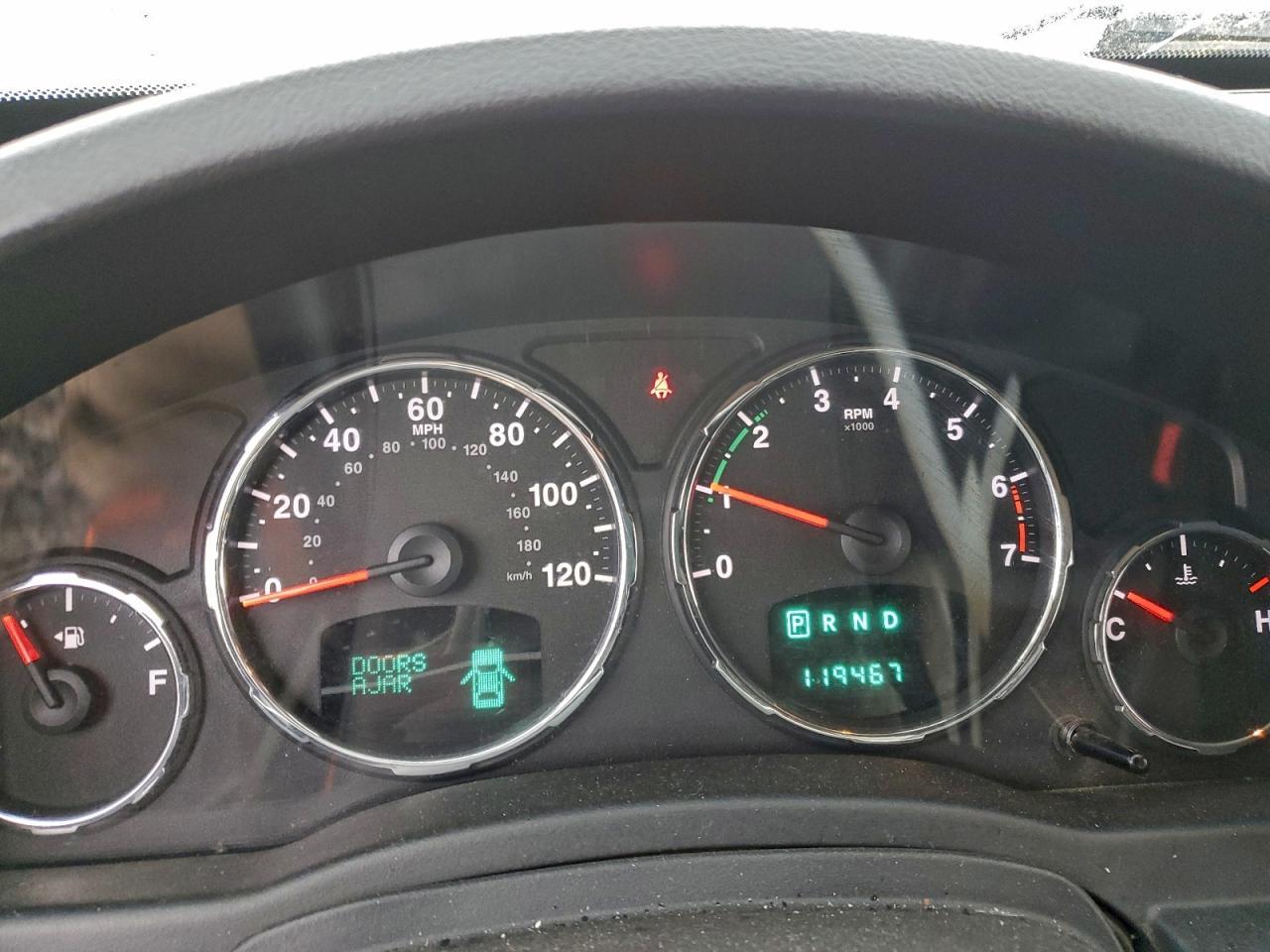 2012 JEEP Liberty