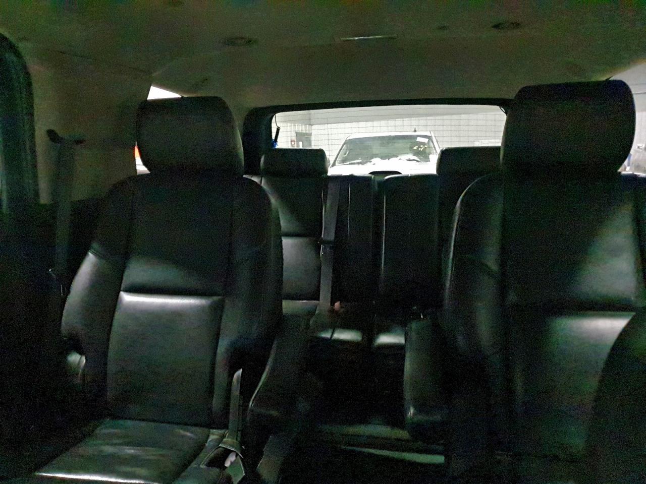 2011 CADILLAC ESCALADE