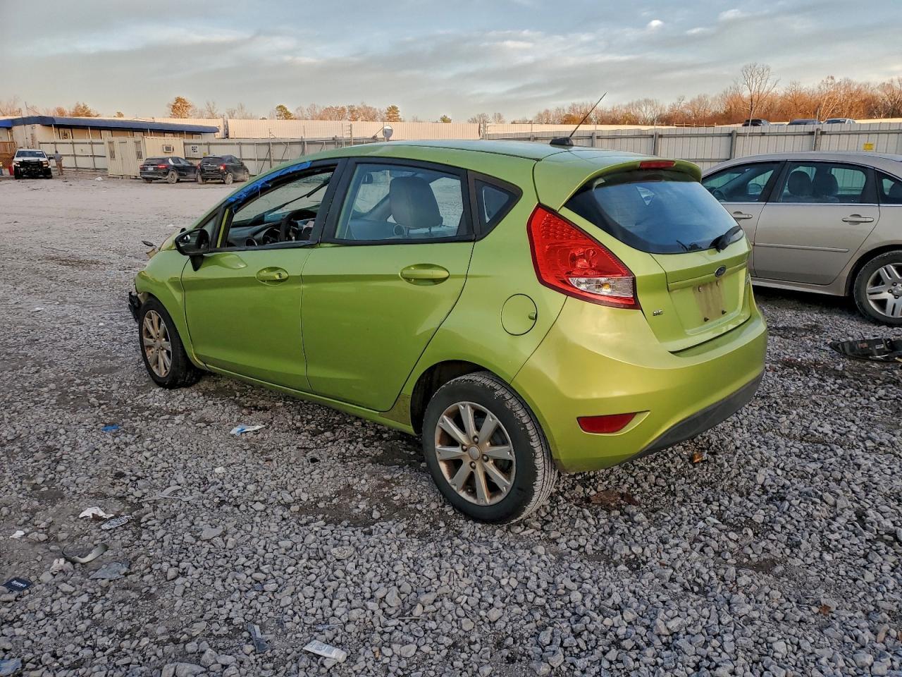 2011 FORD Fiesta