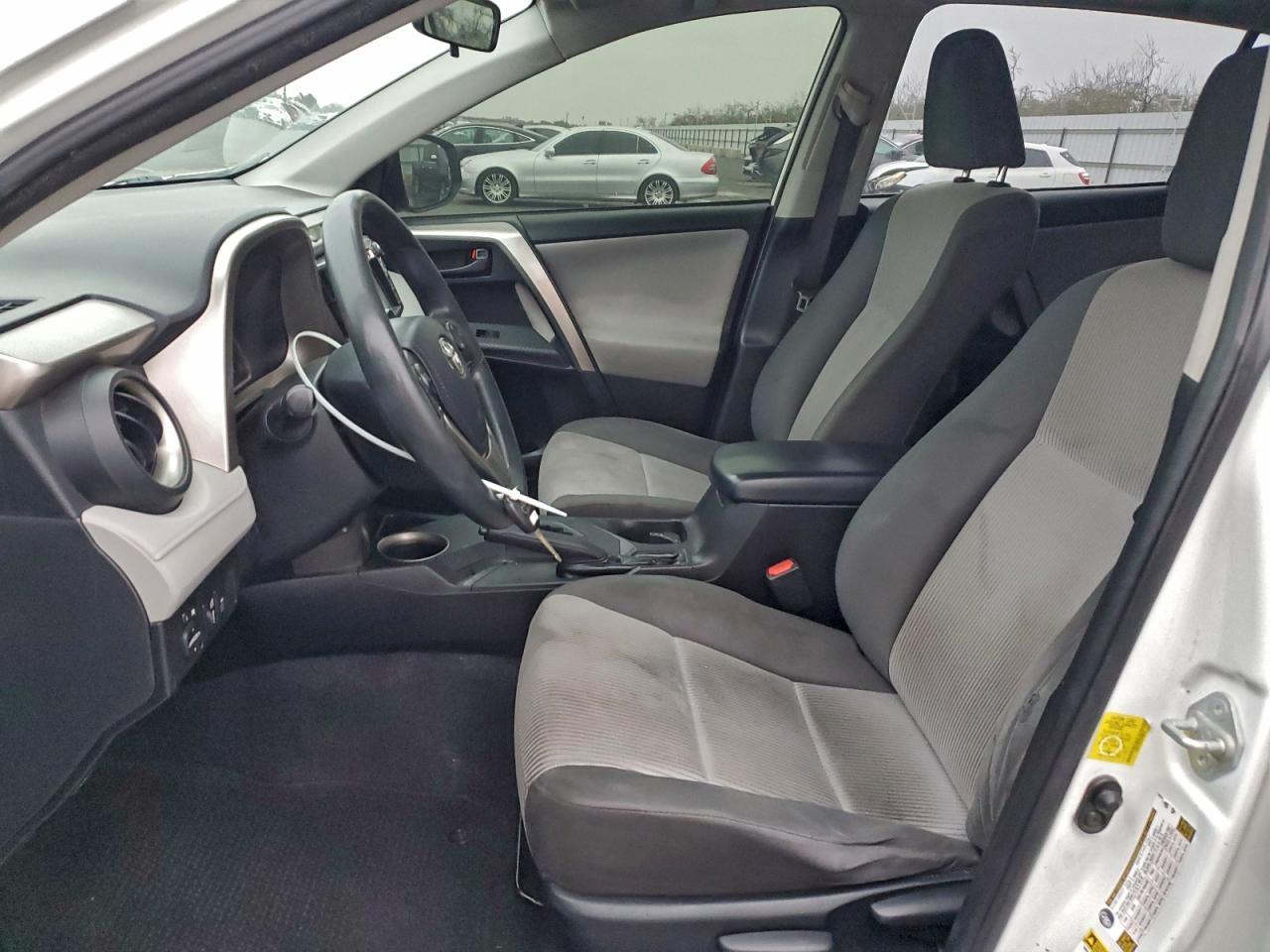 2014 TOYOTA RAV4