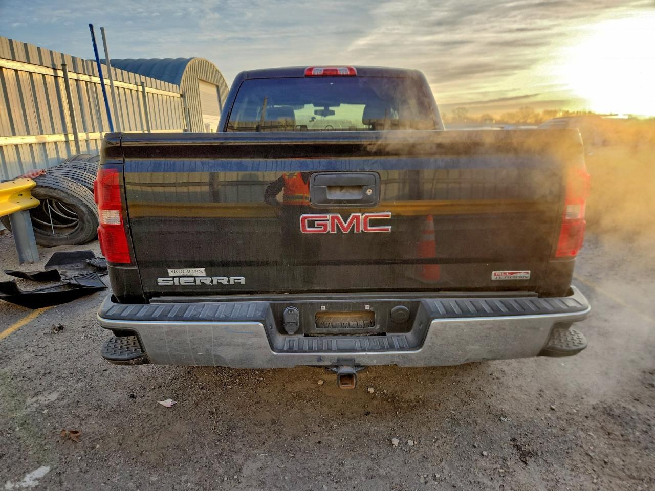 2016 GMC Sierra