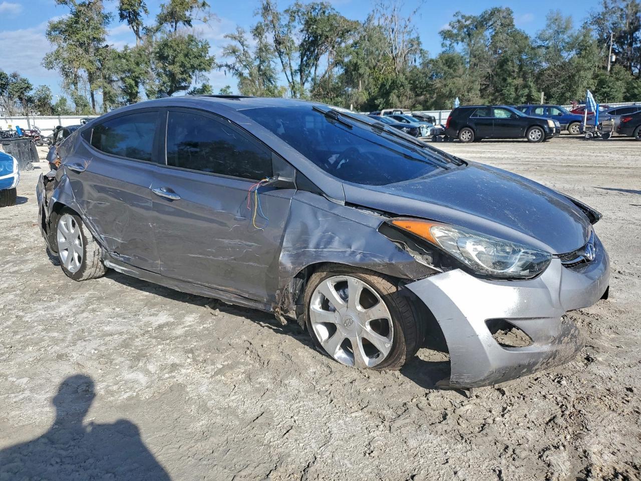 2012 HYUNDAI ELANTRA
