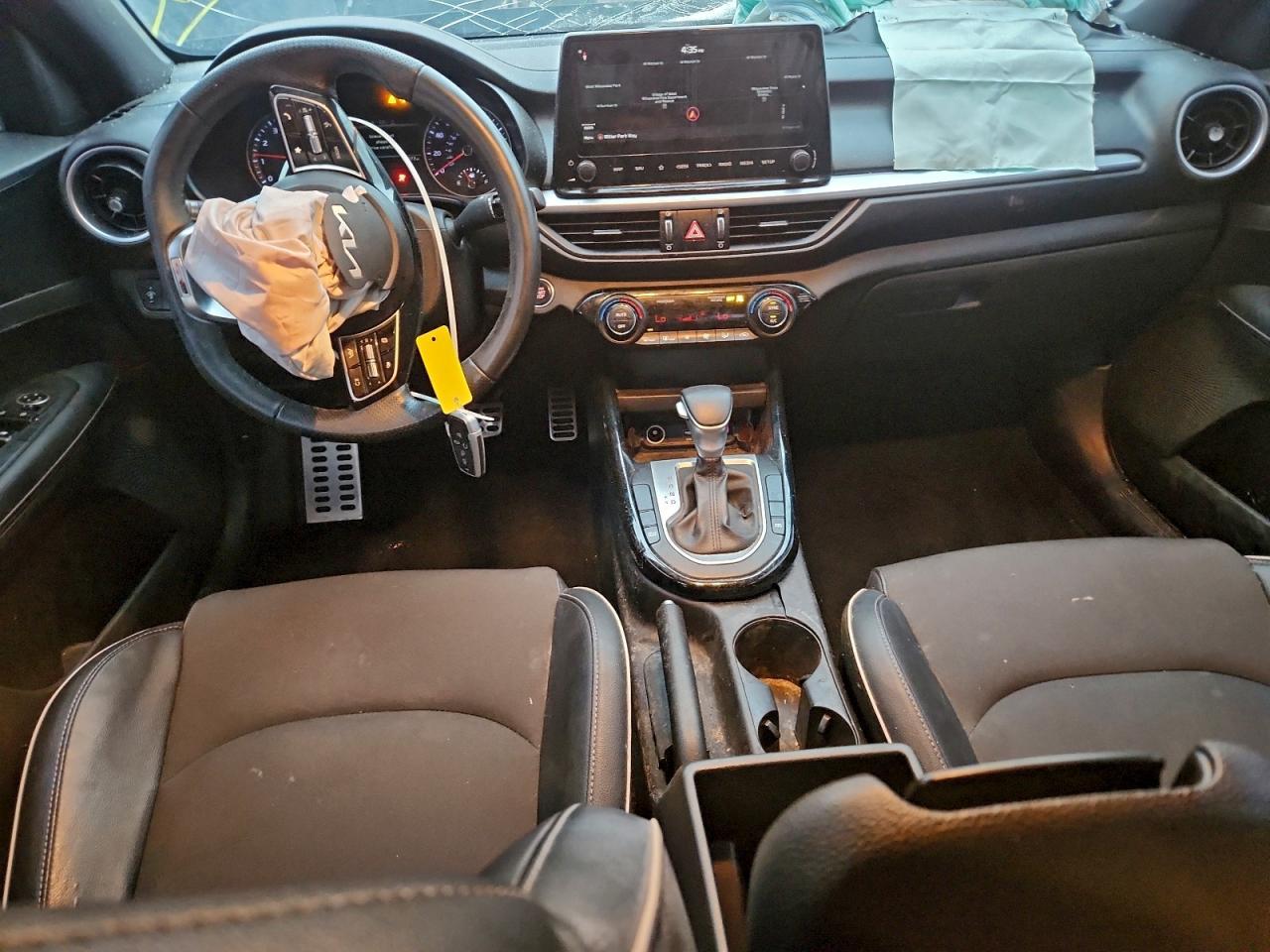2022 KIA FORTE