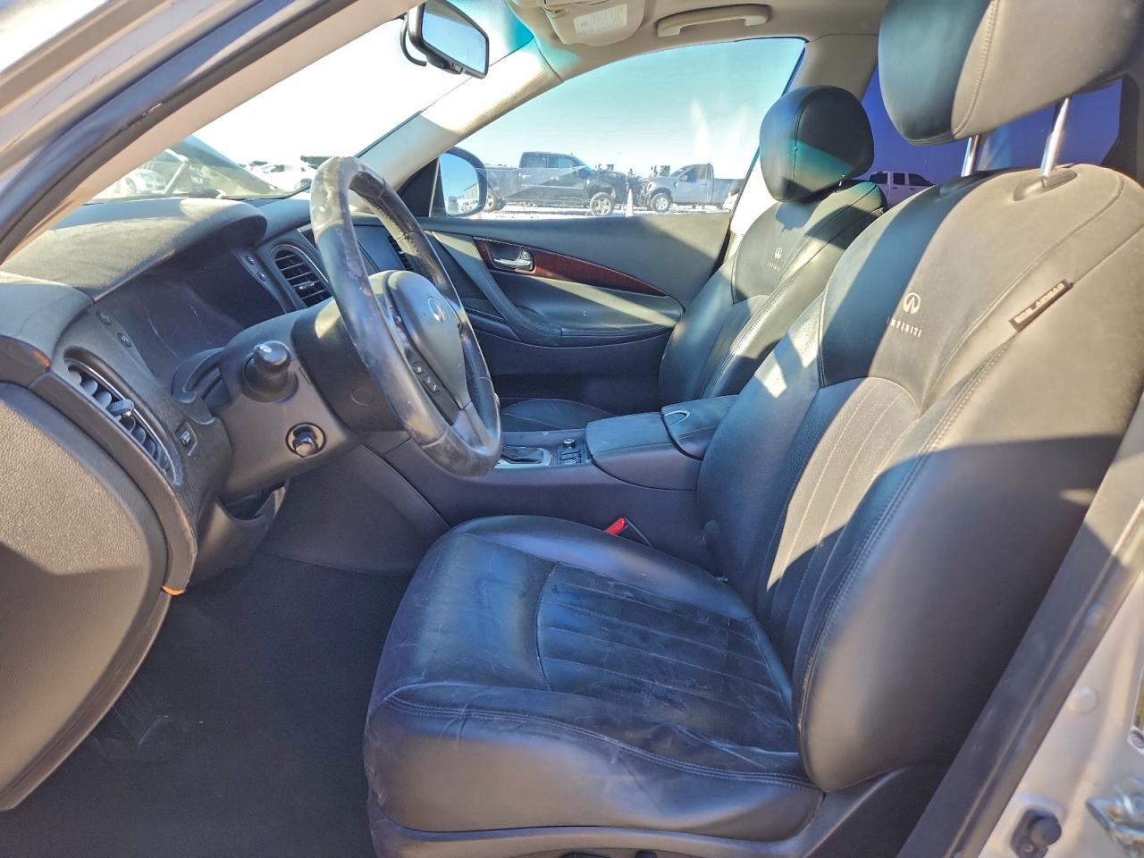 2011 INFINITI EX35