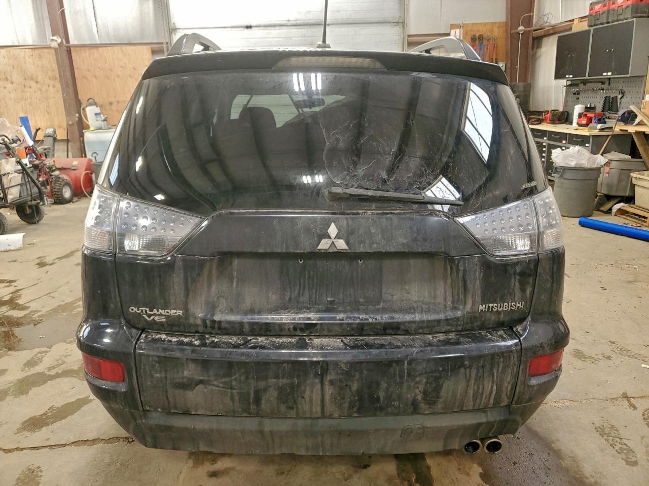 2010 MITSUBISHI outlander