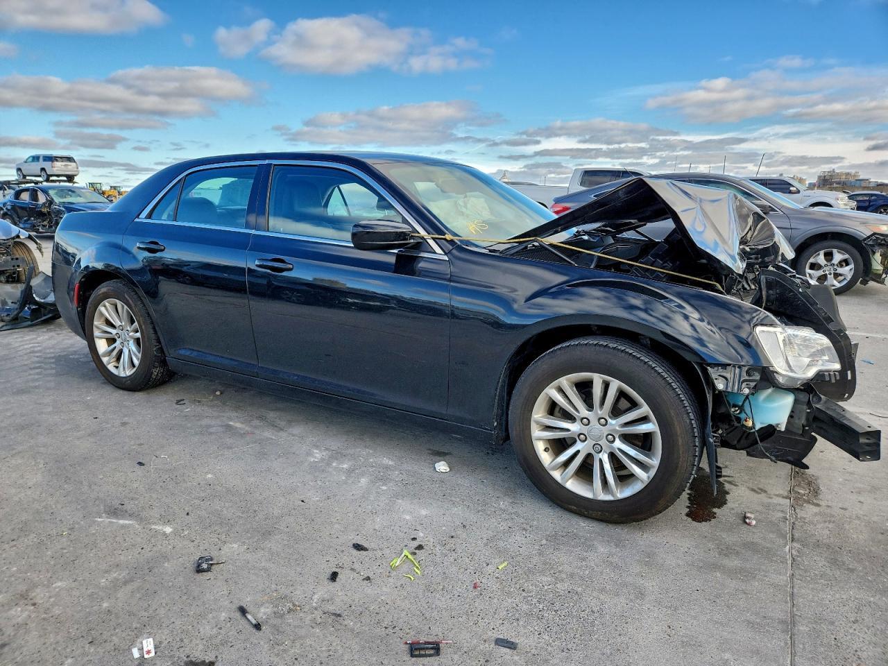2017 CHRYSLER 300