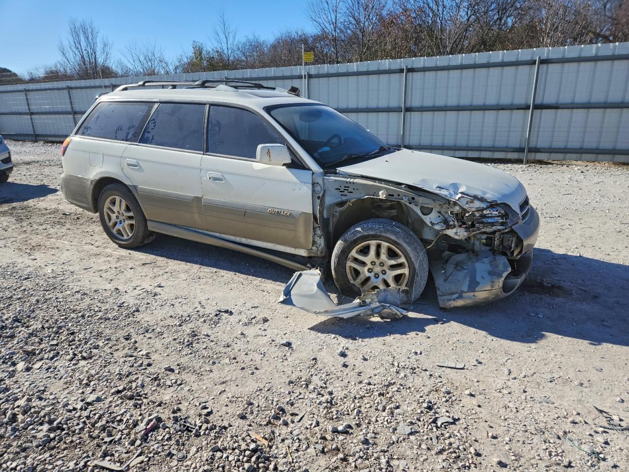 2000 SUBARU Legacy