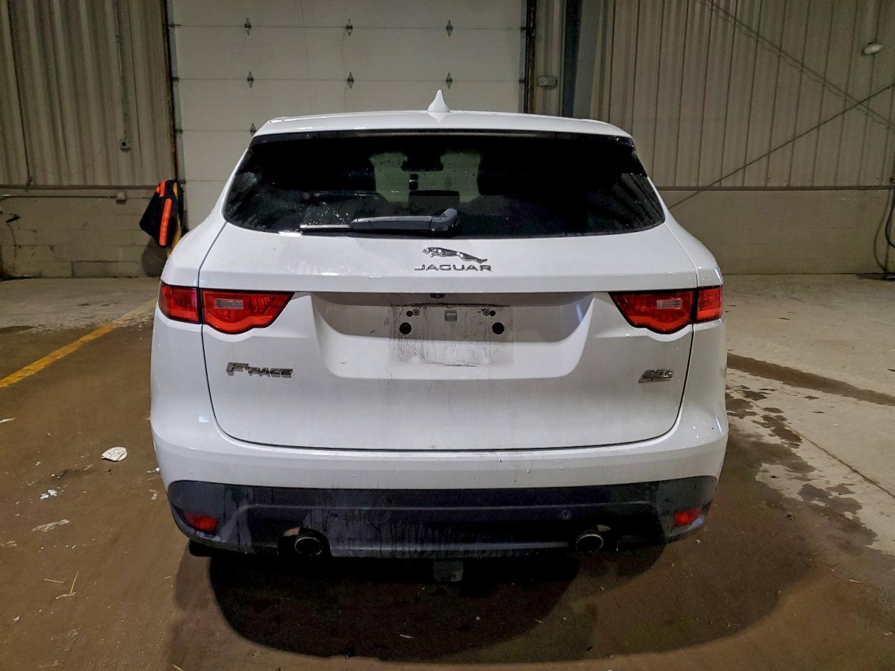 2018 JAGUAR F-Pace