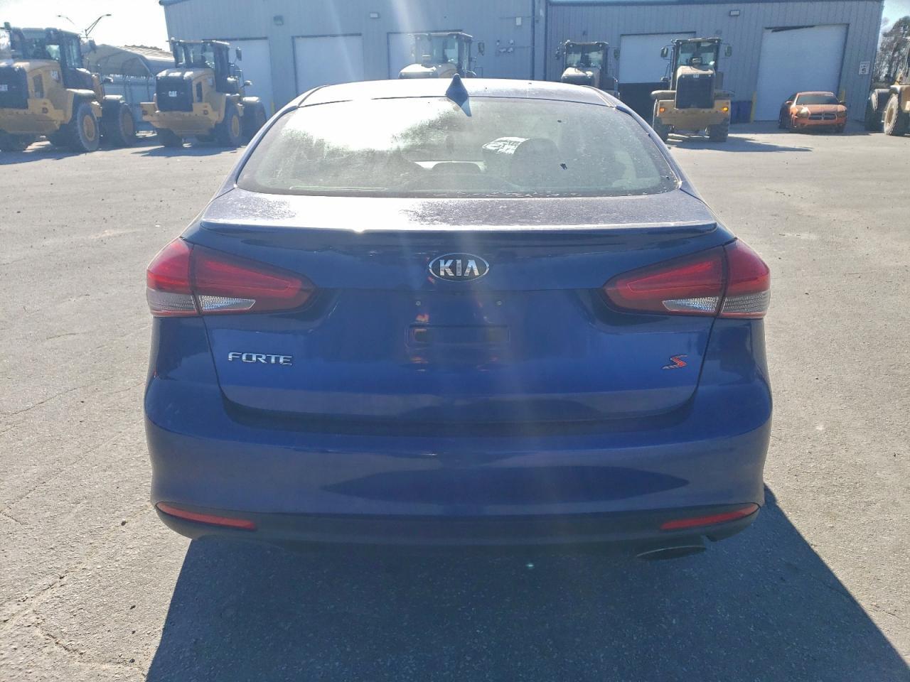 2017 KIA FORTE
