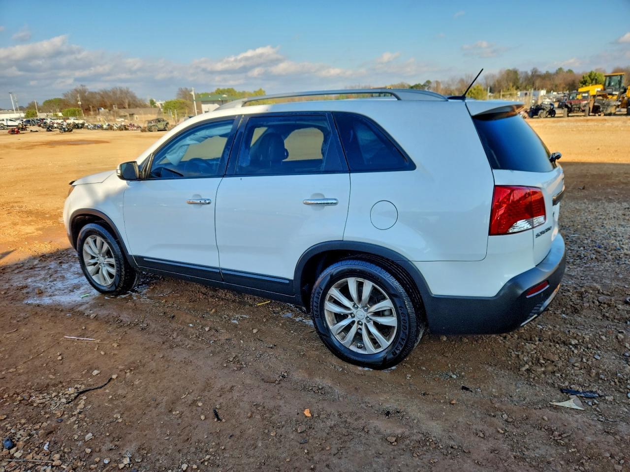 2011 KIA SORENTO