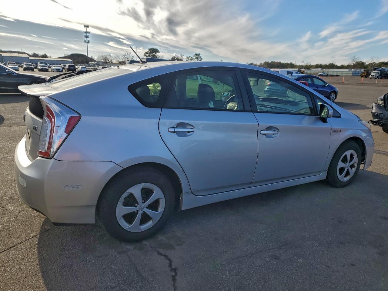 2013 TOYOTA PRIUS