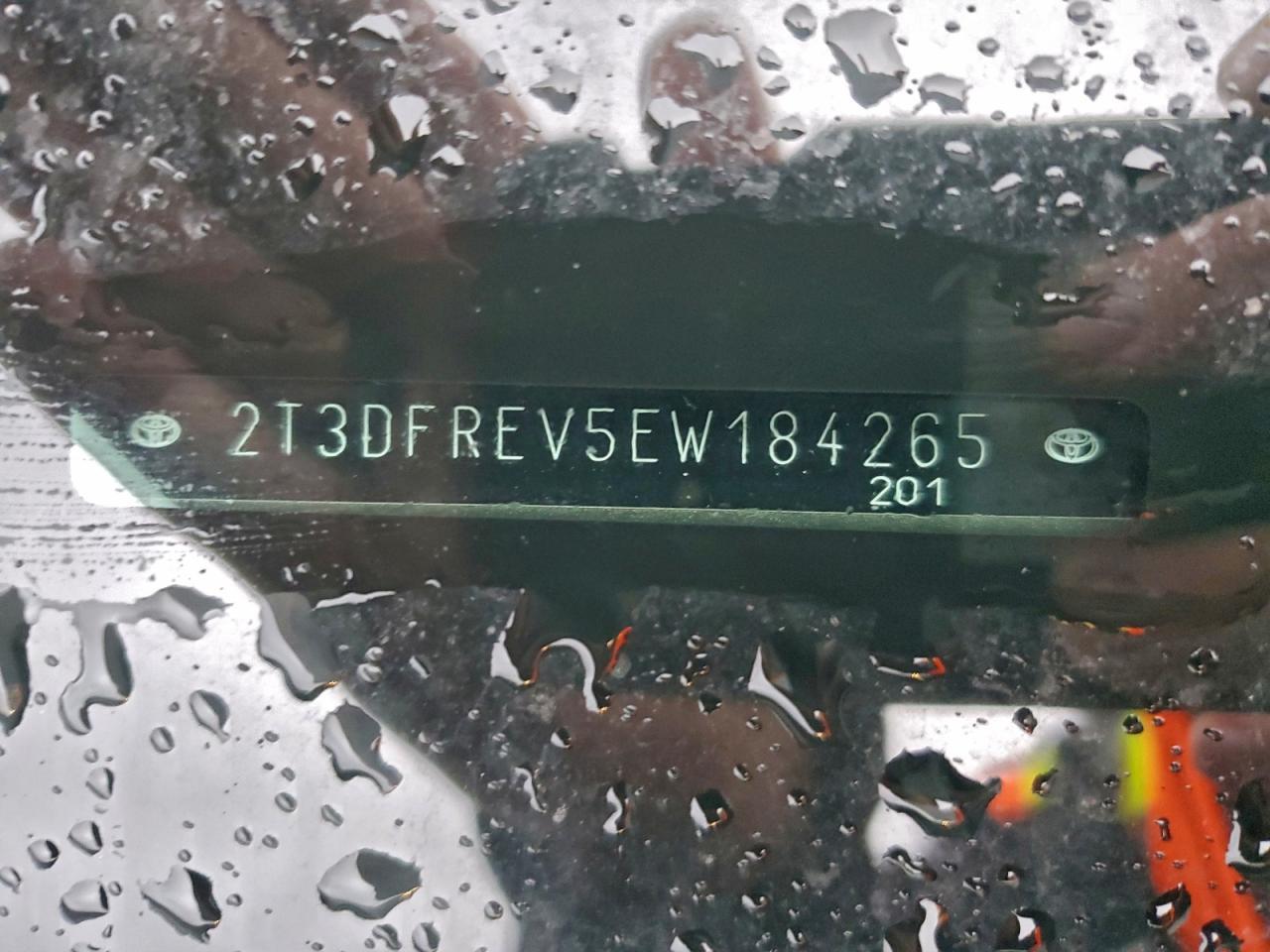 2014 TOYOTA RAV4