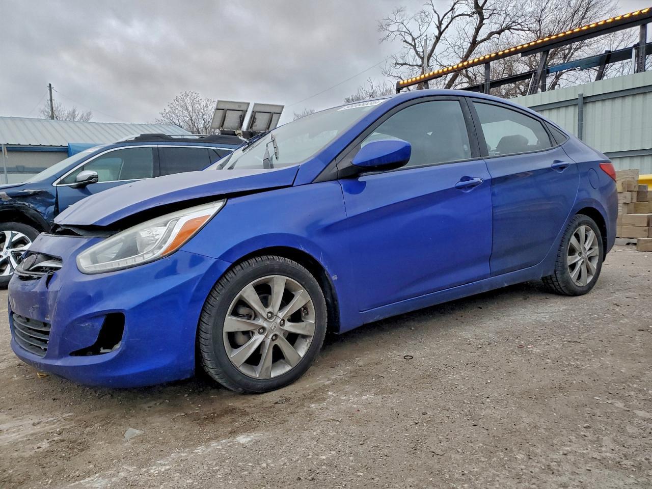 2014 HYUNDAI ACCENT