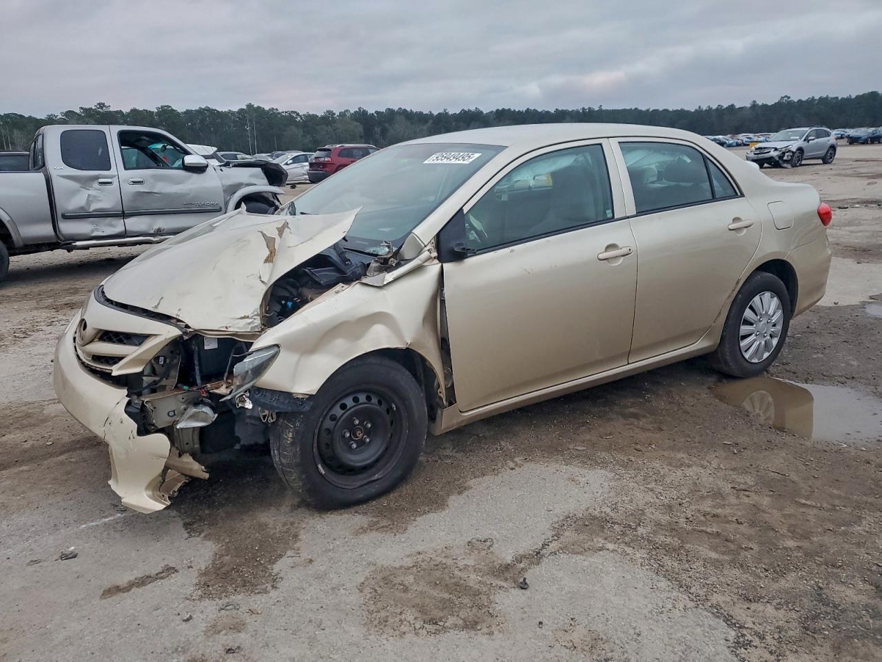 2013 TOYOTA COROLLA