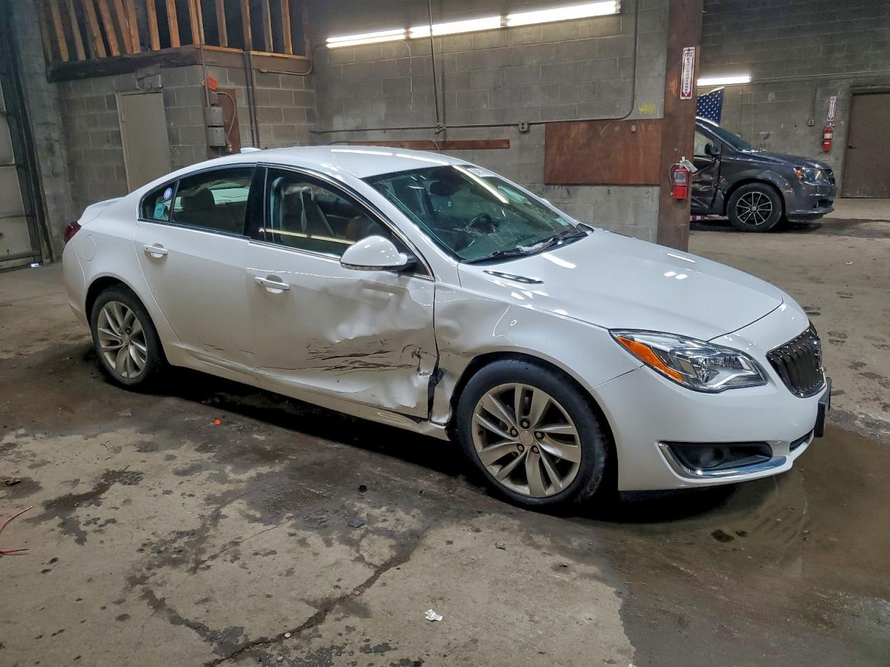 2017 BUICK Regal