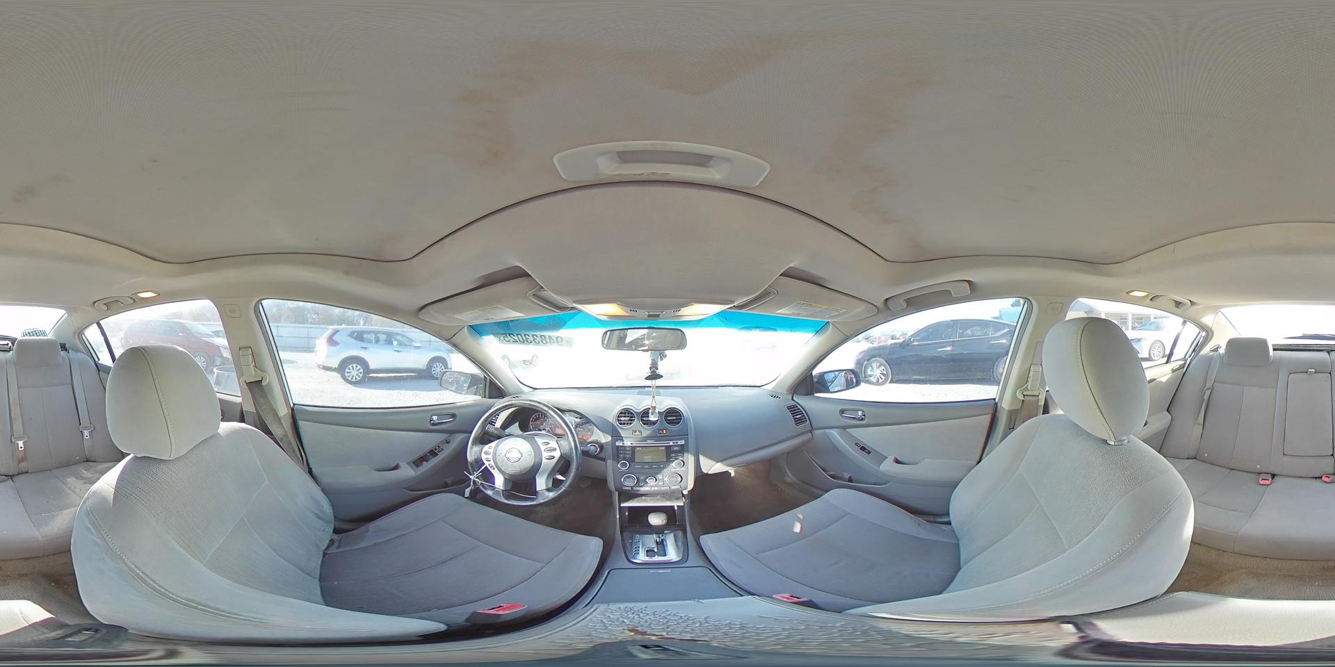 2010 NISSAN ALTIMA