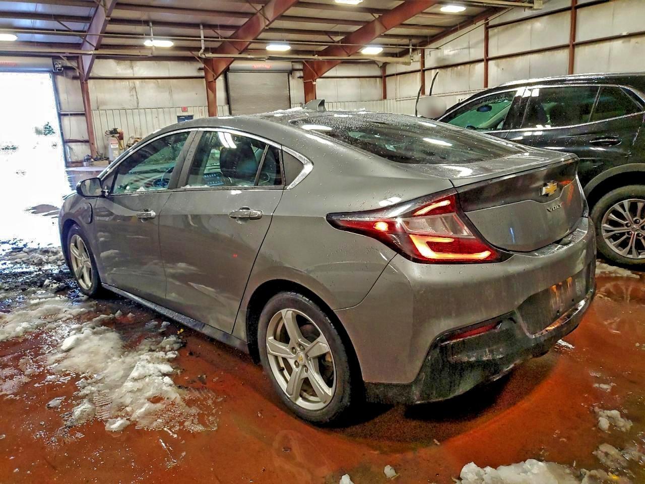 2017 CHEVROLET VOLT