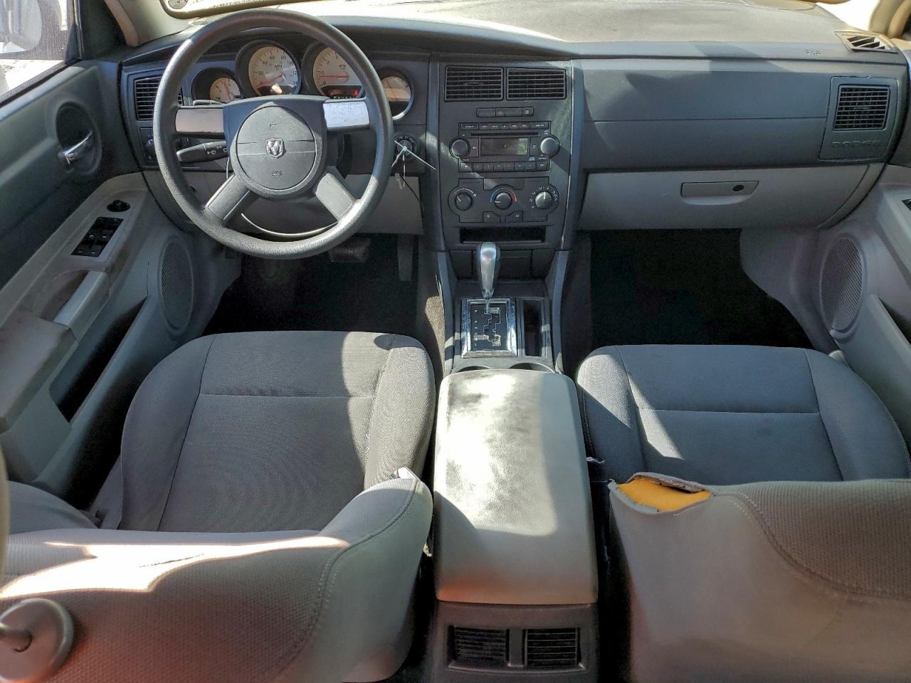 2006 DODGE CHARGER
