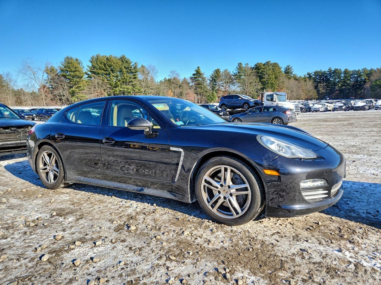 2013 PORSCHE Panamera