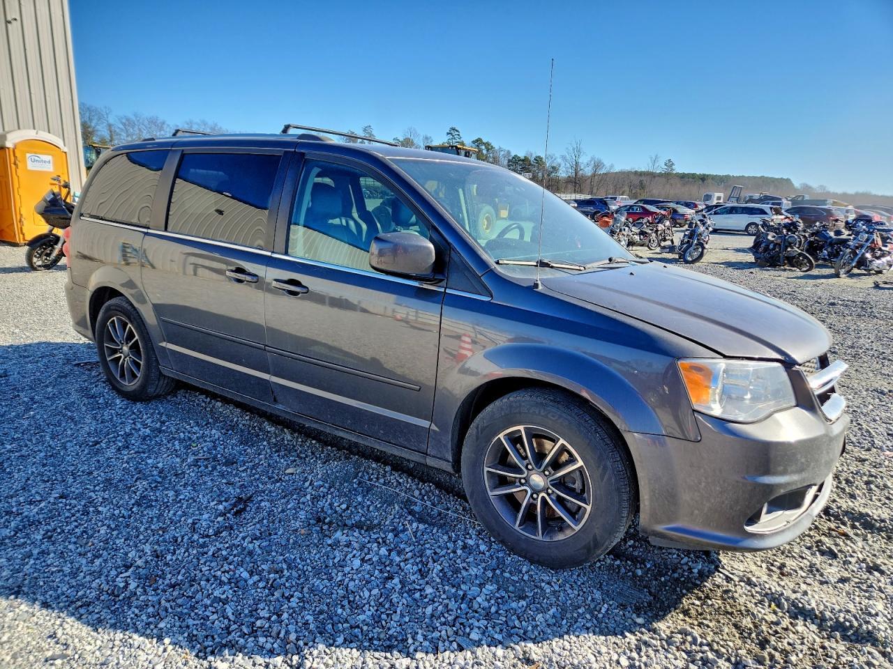 2017 DODGE GRAND CARAVAN