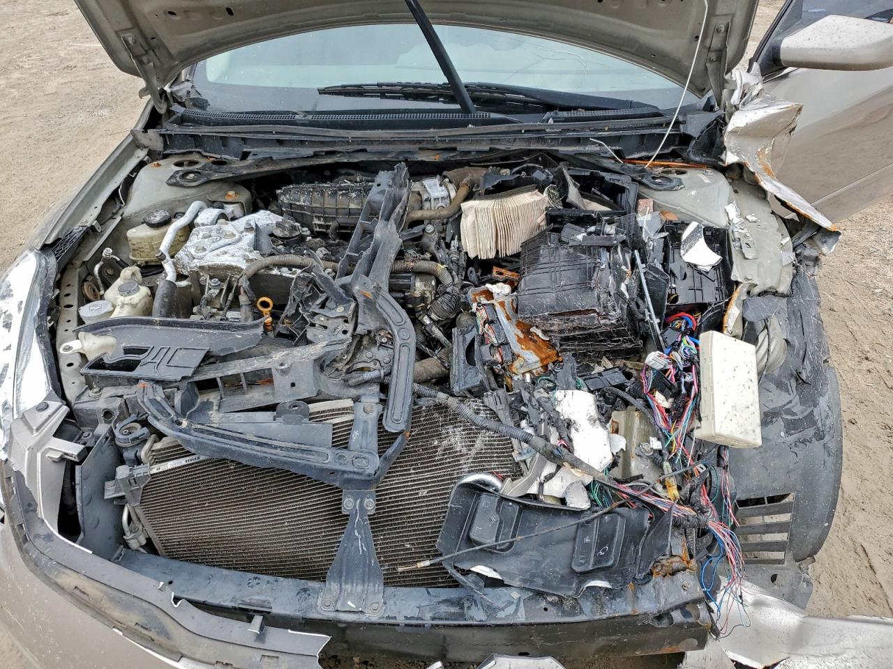 2012 NISSAN ALTIMA