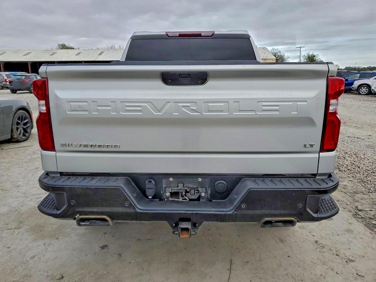 2022 CHEVROLET Silverado