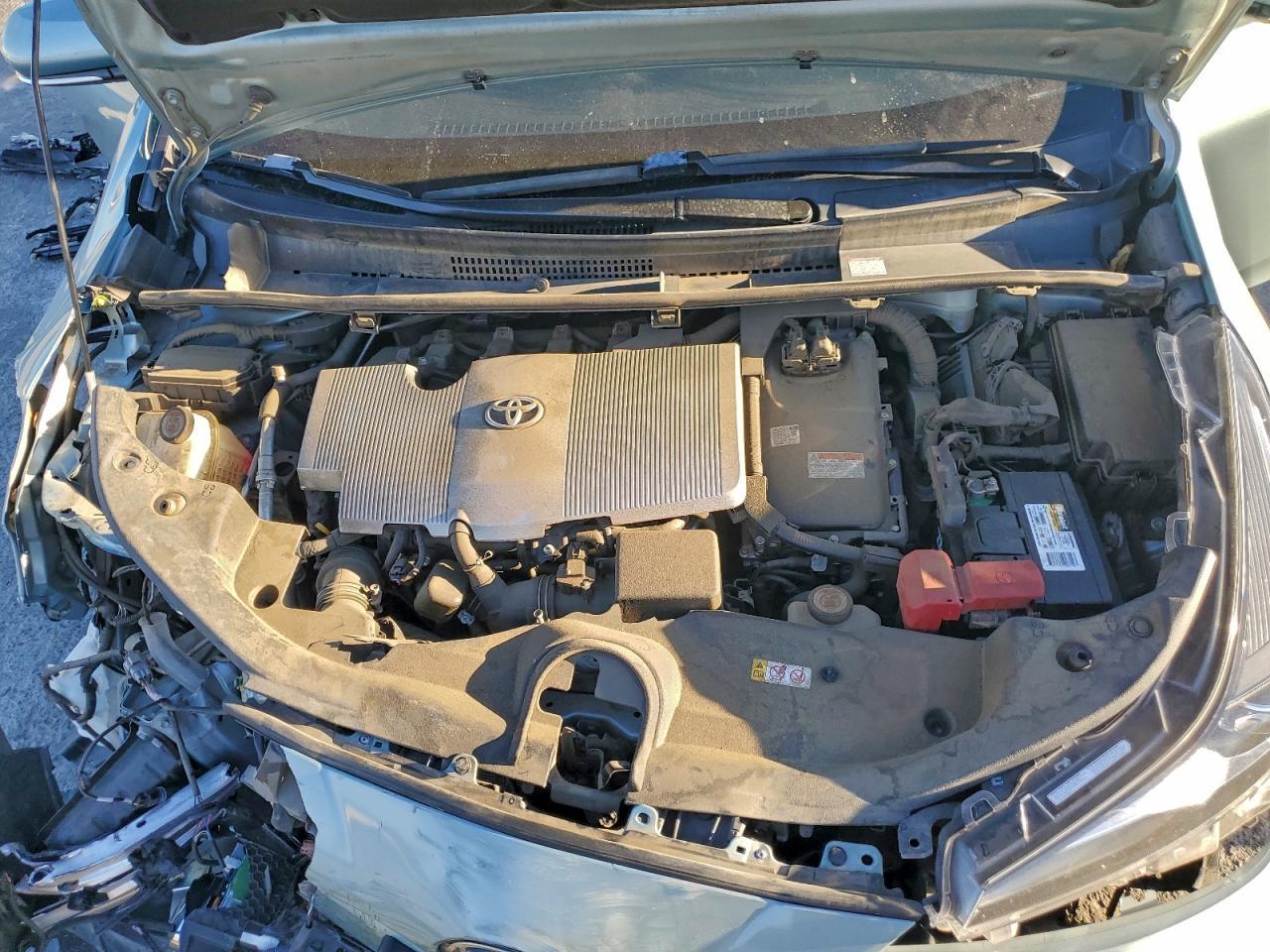 2019 TOYOTA PRIUS