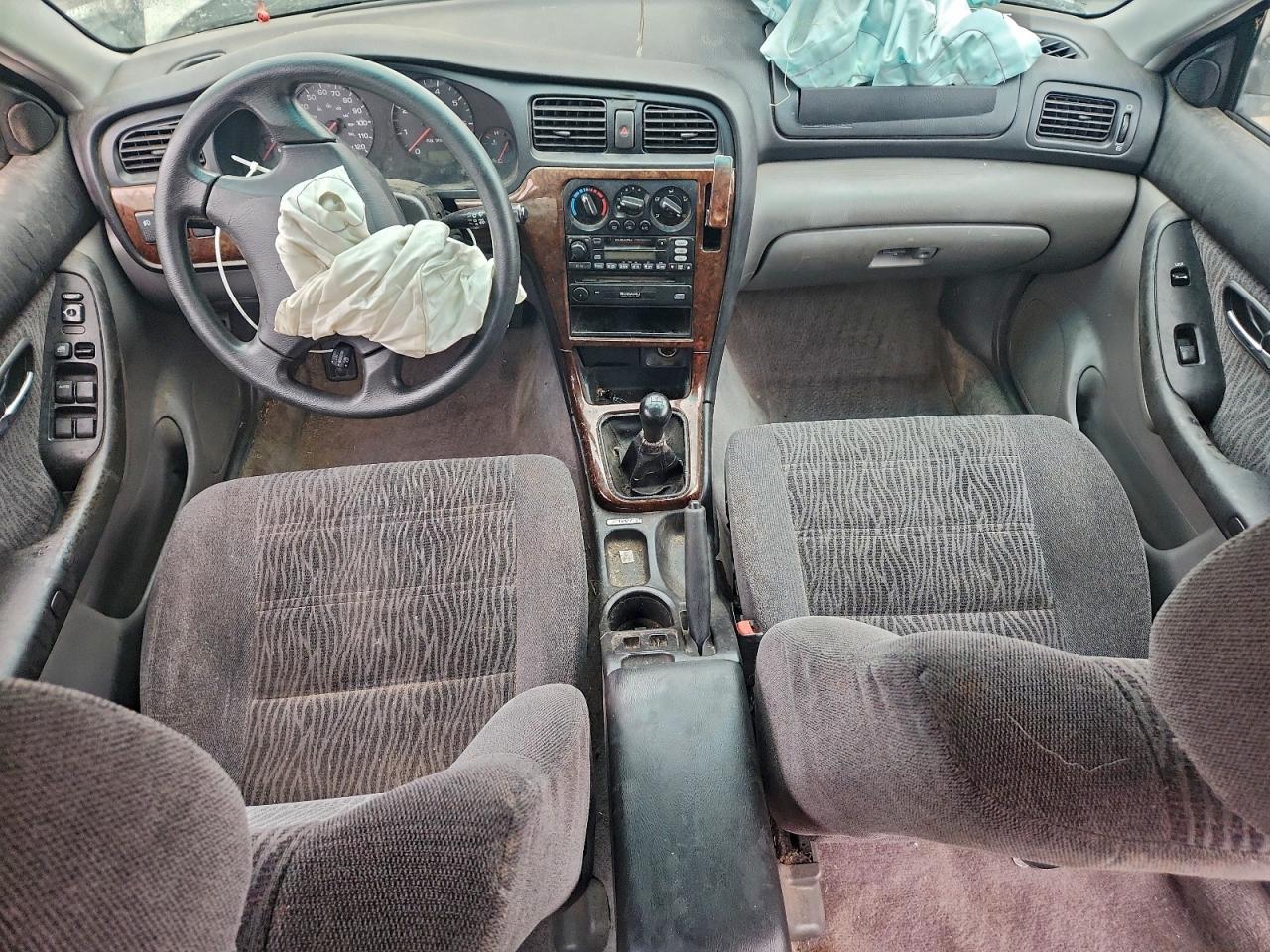 2000 SUBARU Legacy