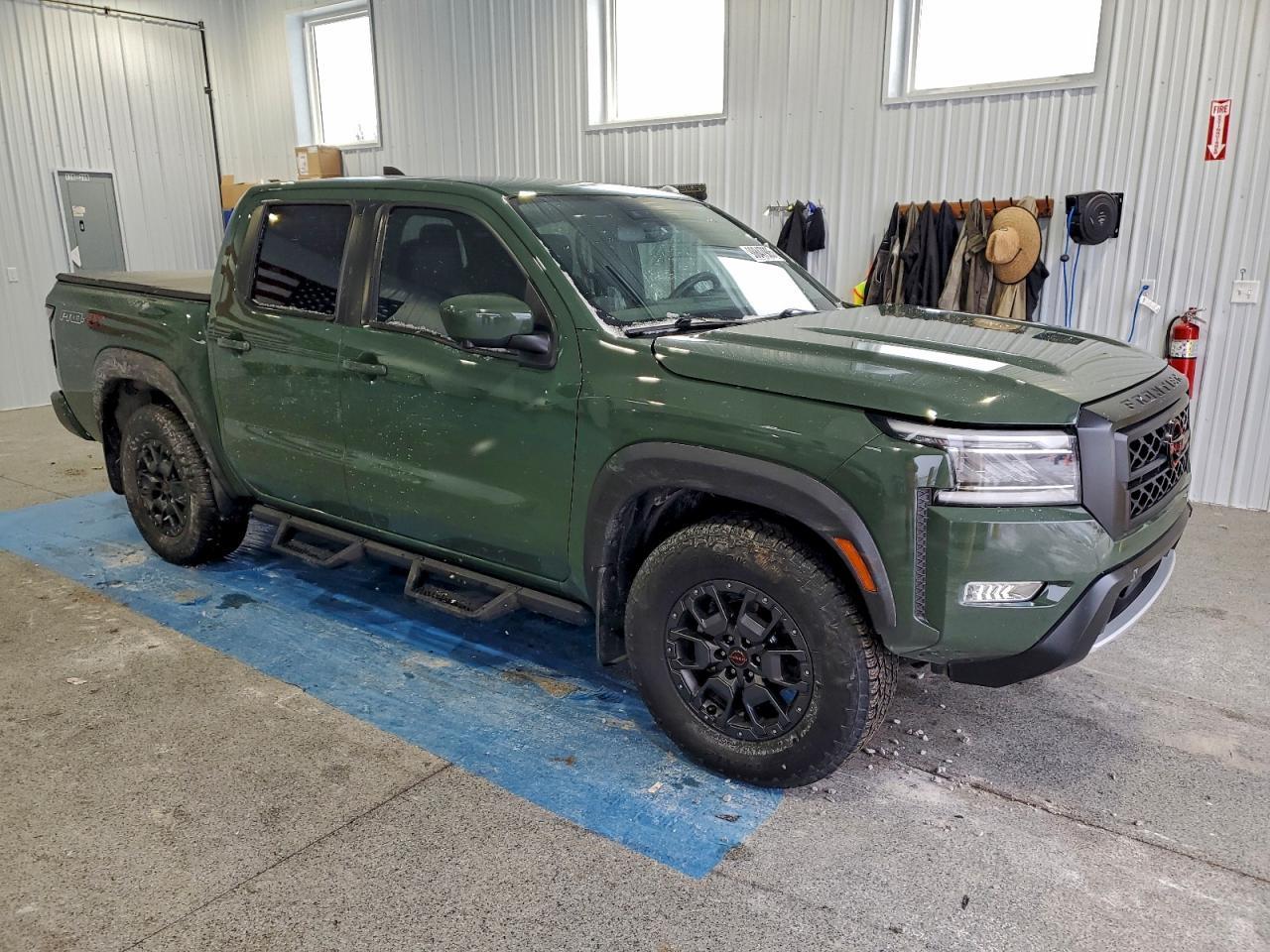 2022 NISSAN Frontier