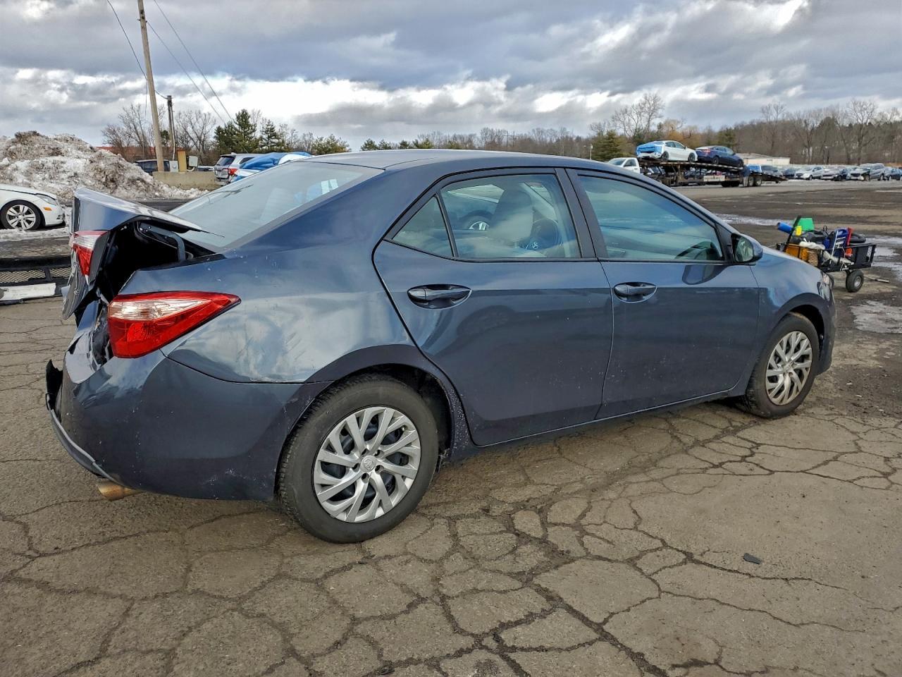 2019 TOYOTA COROLLA