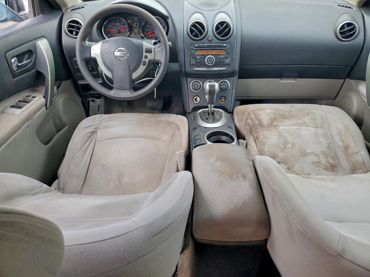 2015 NISSAN ROGUE