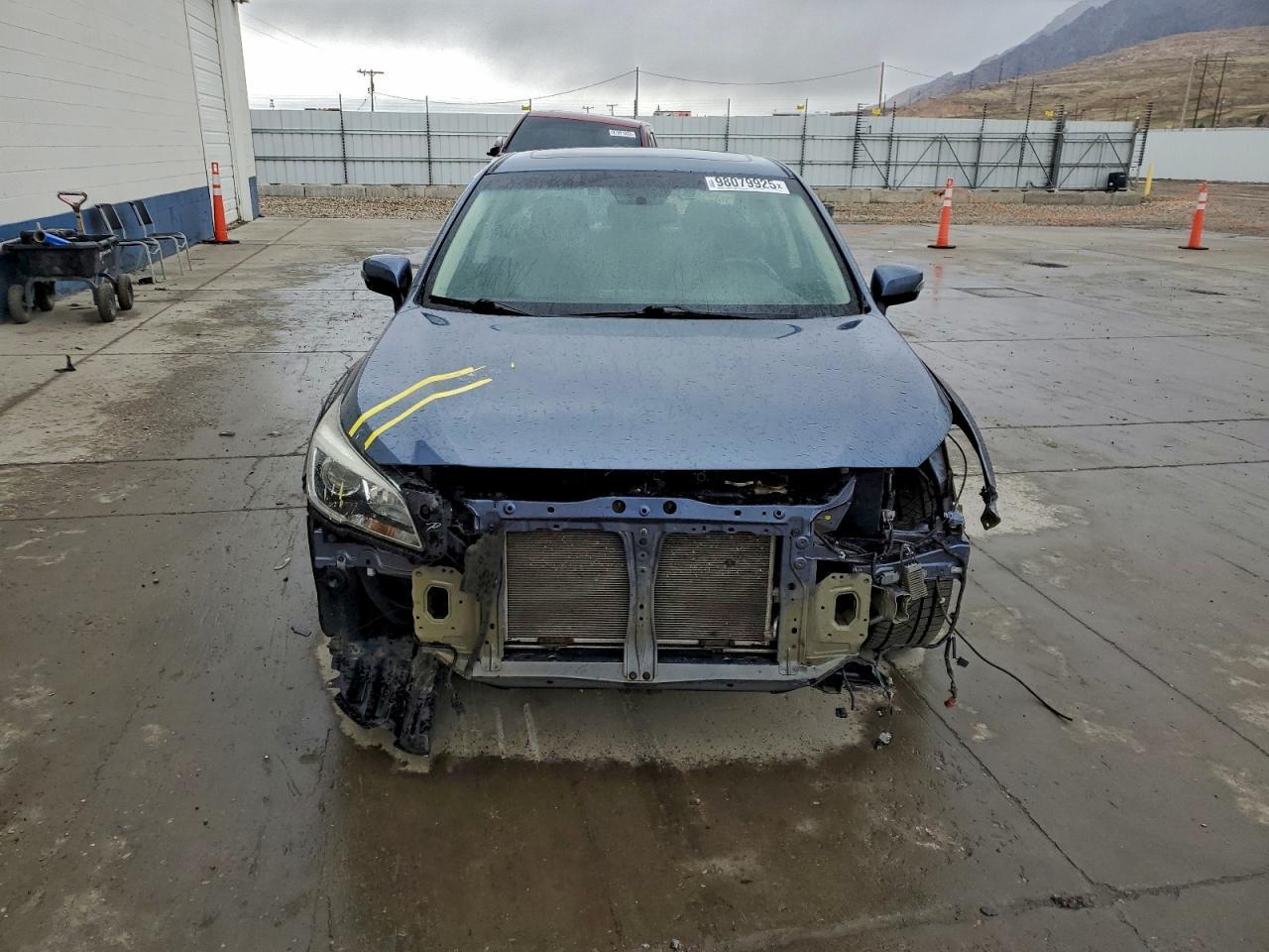 2016 SUBARU Legacy