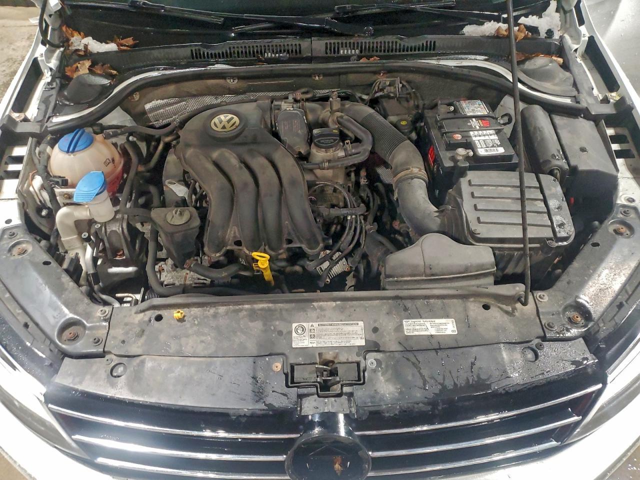 2015 VOLKSWAGEN JETTA